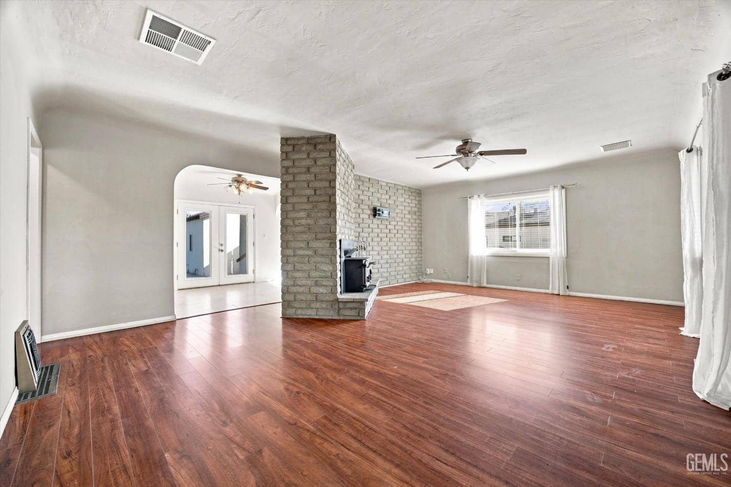 1904 Radiance Drive — photo 6