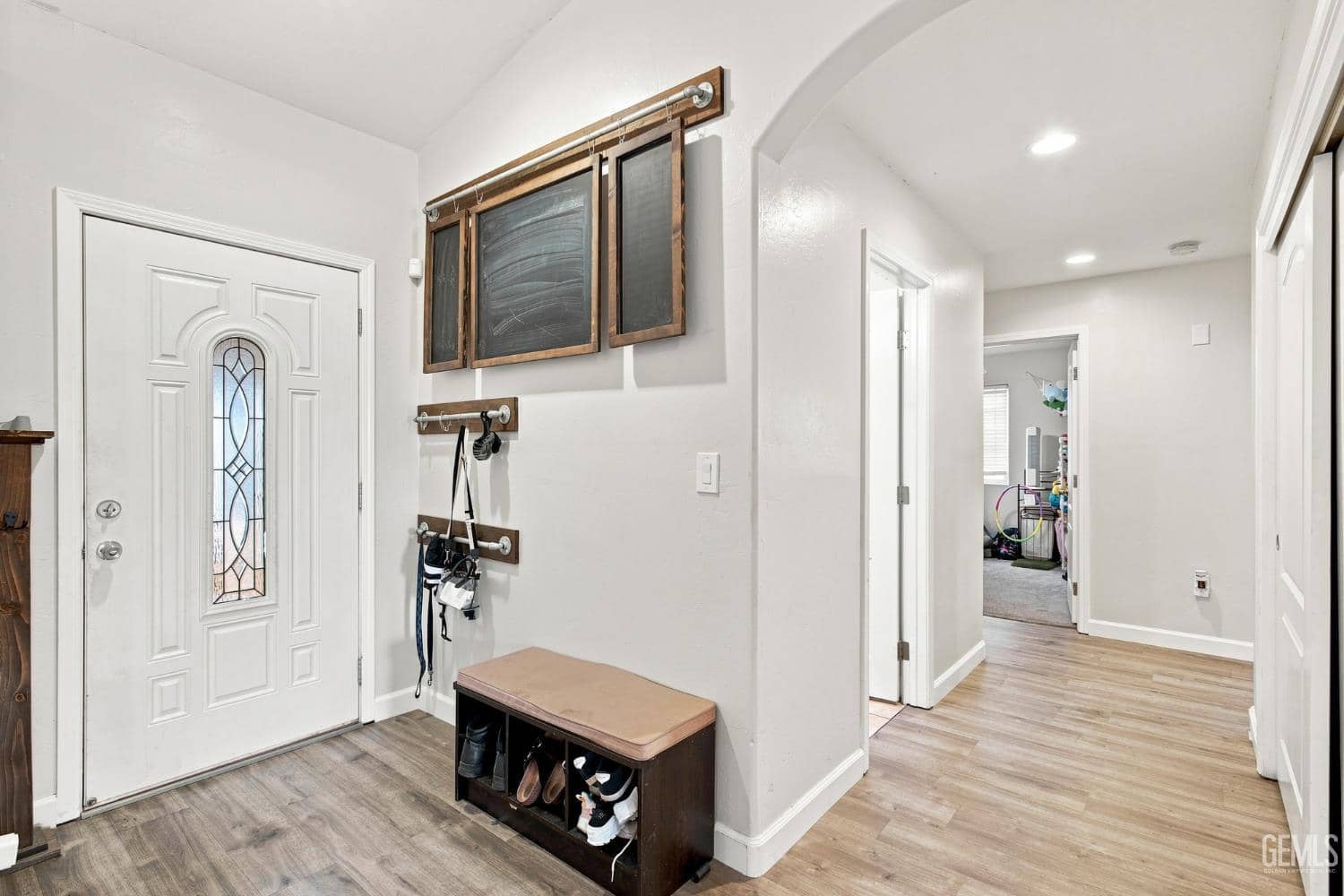 231 Winter Meadow Way — photo 2