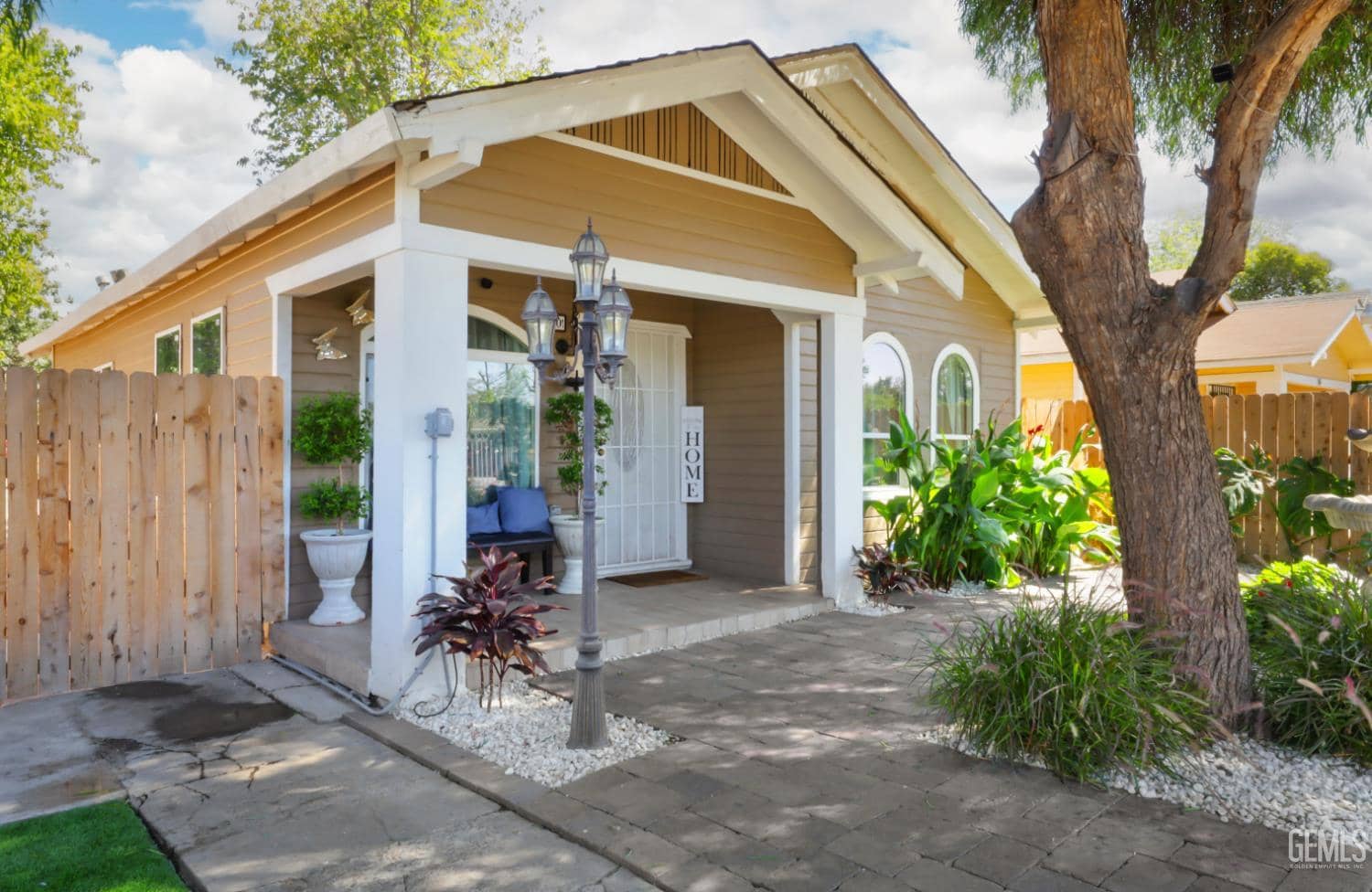 710 R Street — photo 6