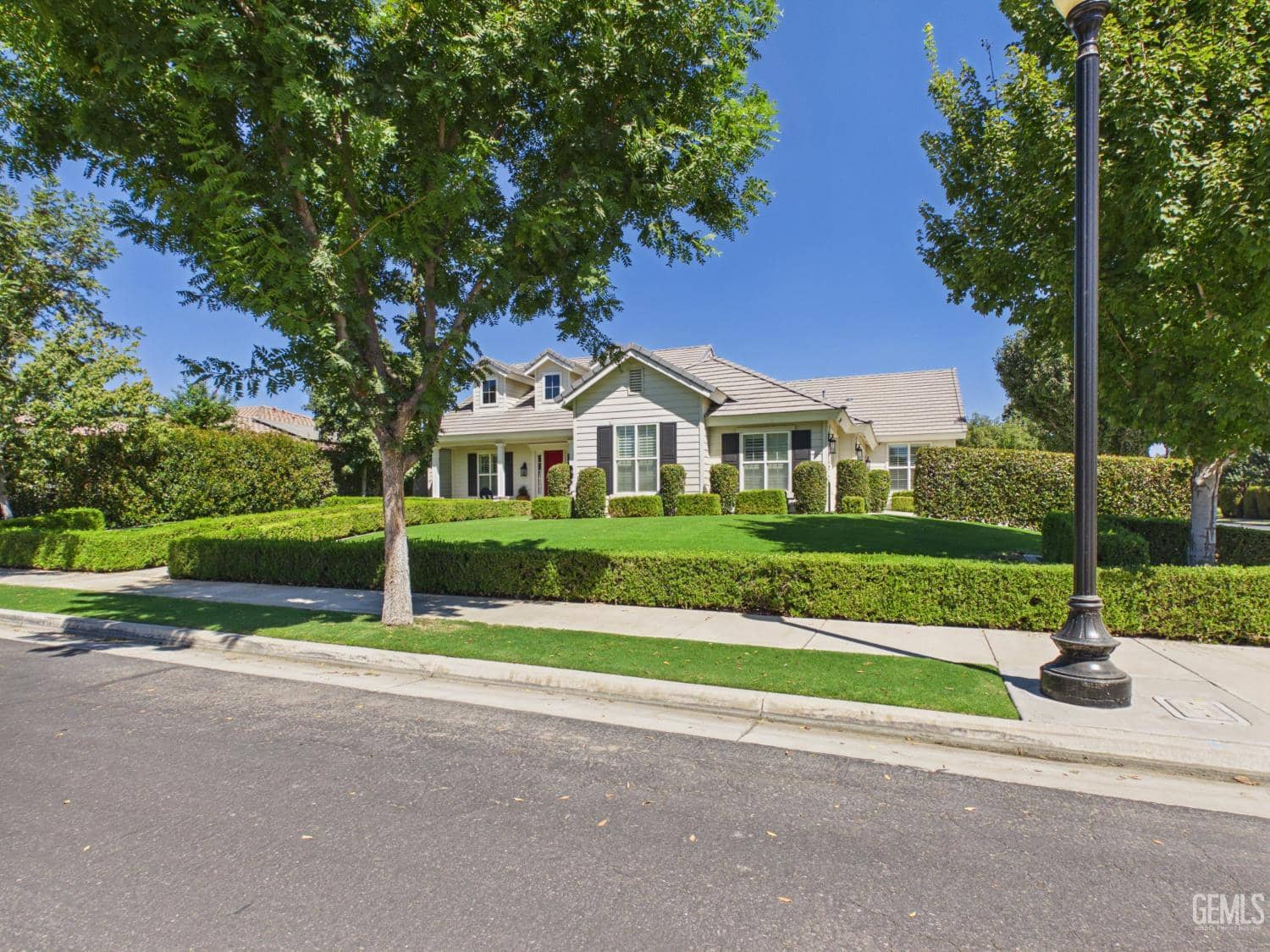 12800 Eversham Drive — photo 4