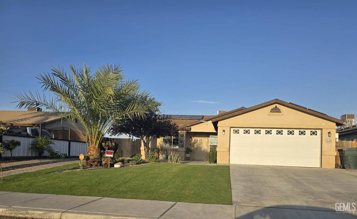 6100 Walkabout Drive — photo 2