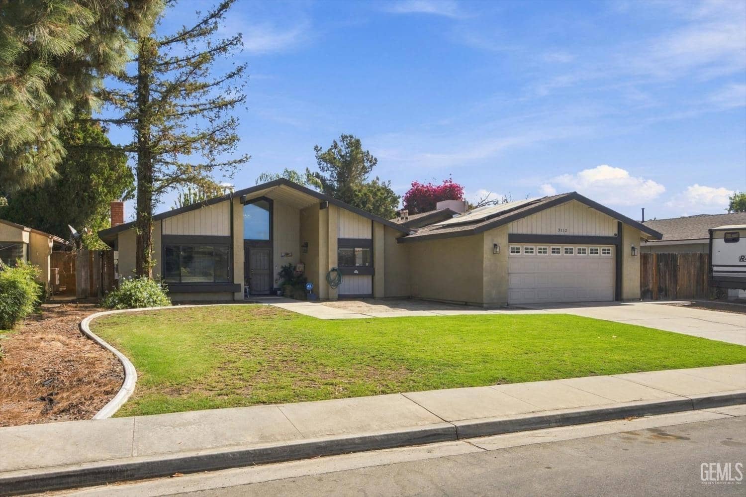 3112 Harrogate Lane