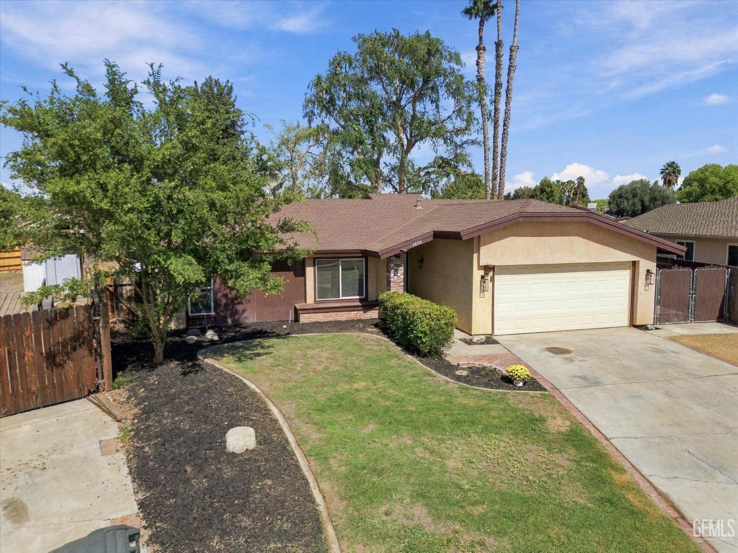 3800 Jerome Way — photo 3