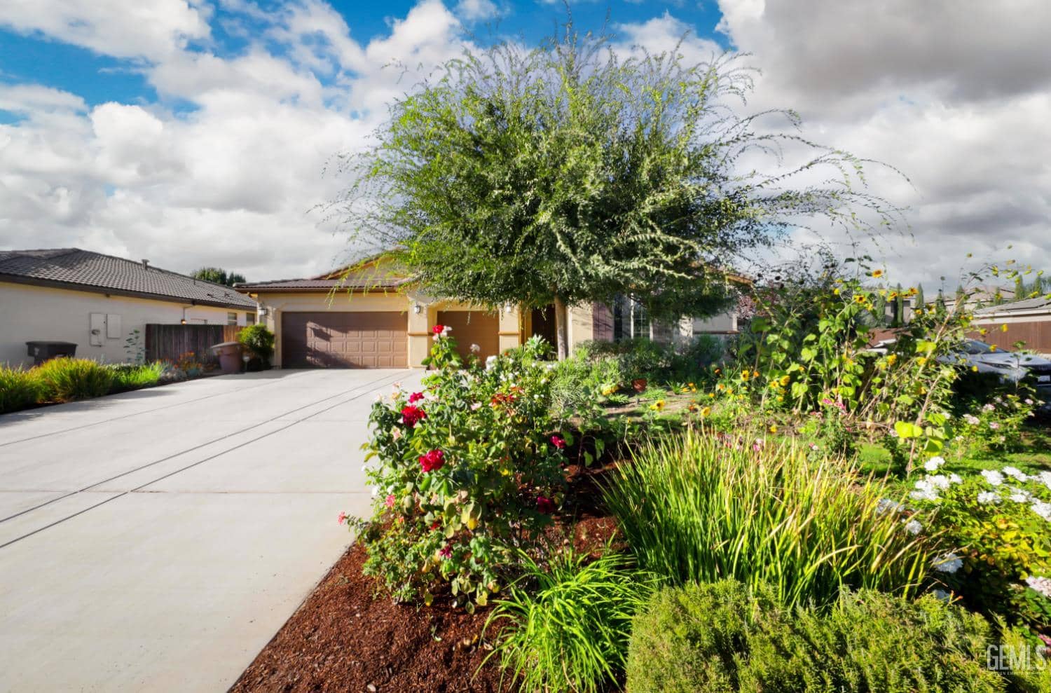 15102 Chatsworth Avenue — photo 2