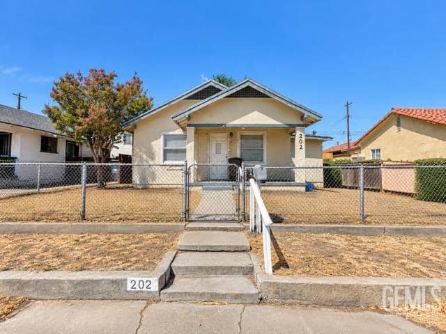 202 Moneta Avenue