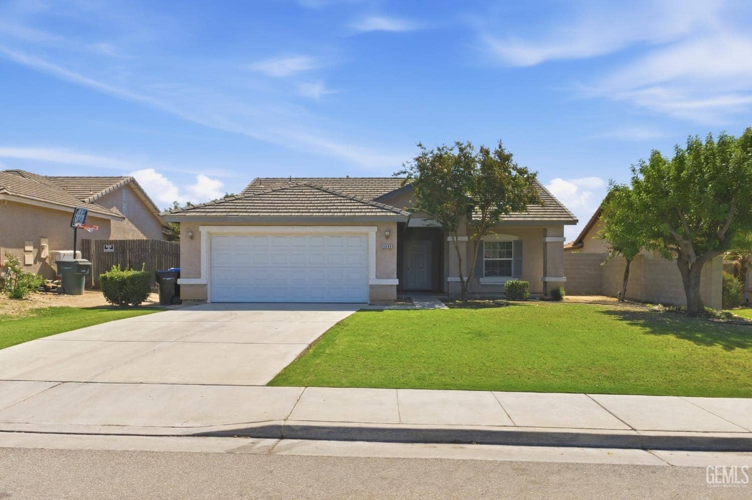 9009 Sentido Drive