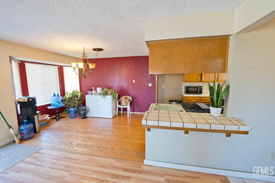 21540 Westwood Boulevard — photo 5