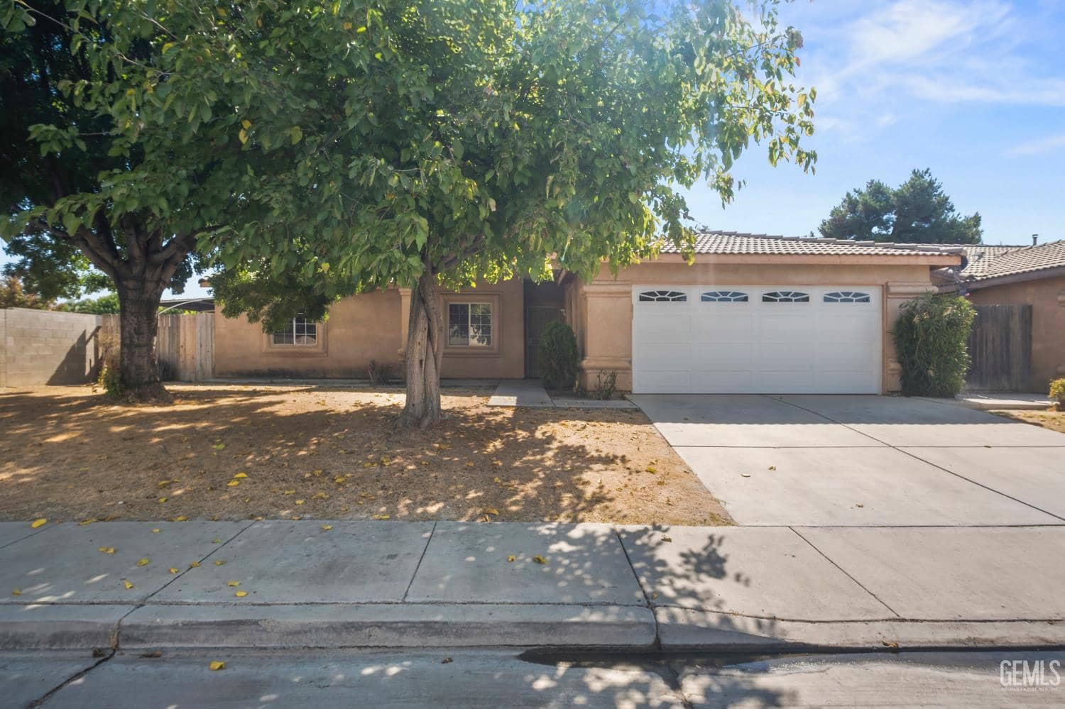 603 Calle Del Sol Street — photo 2