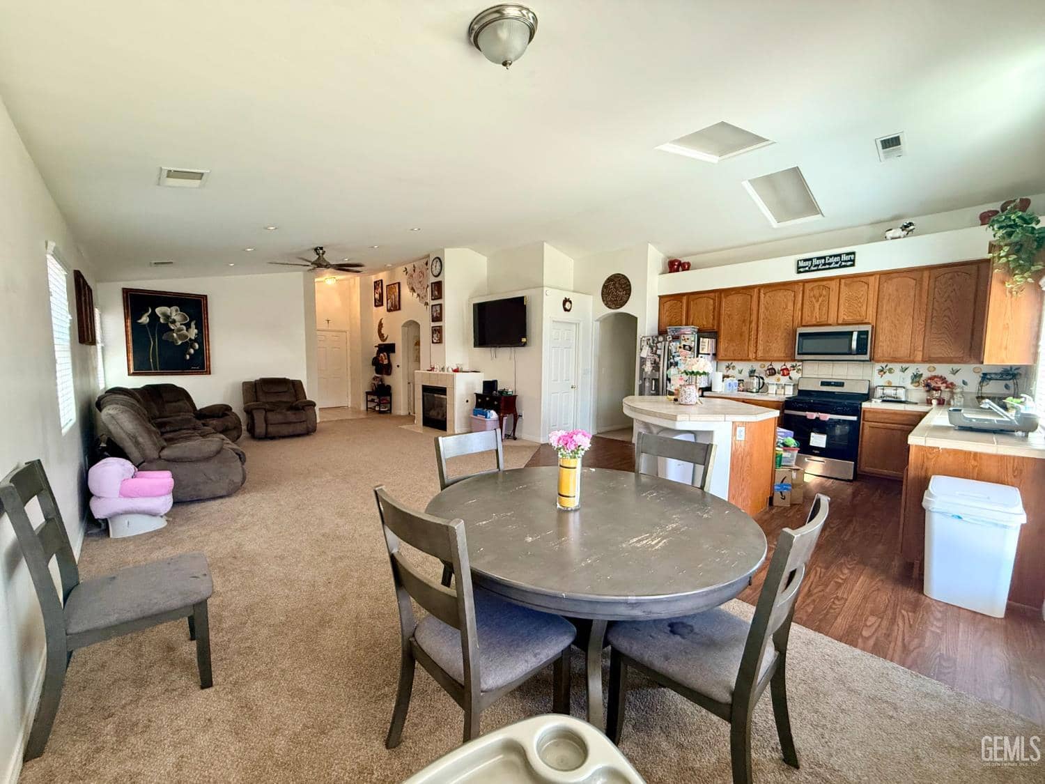 11811 Stellar Avenue — photo 5