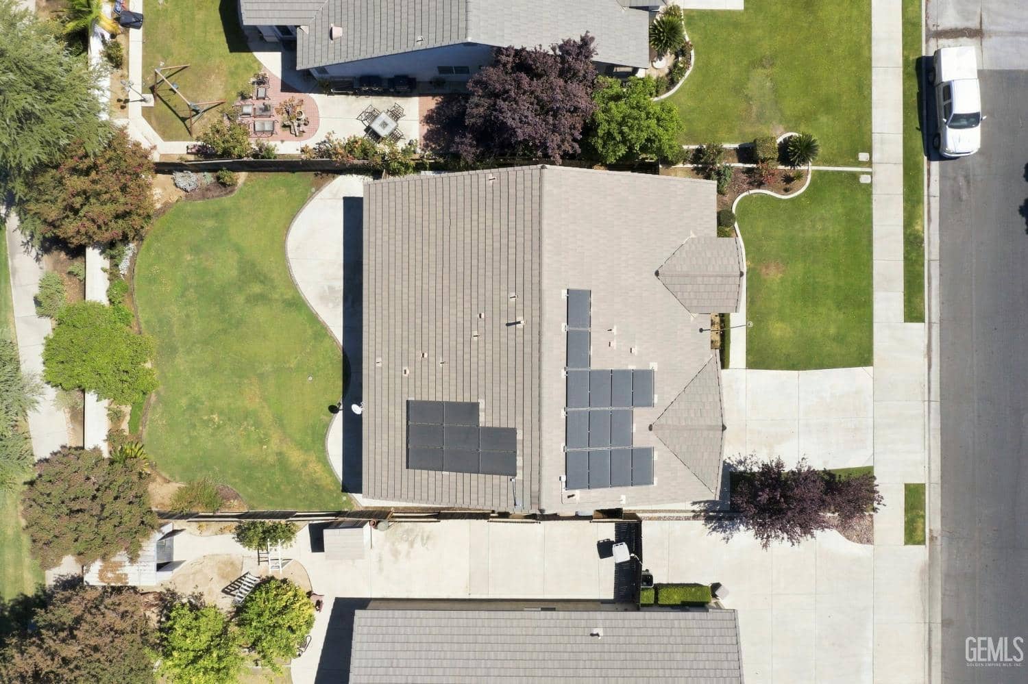 10604 Victoria Falls Avenue — photo 2