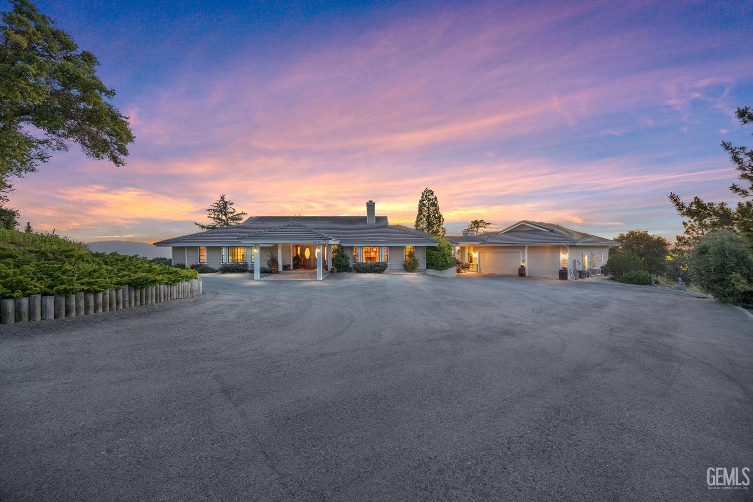 30300 Piebald Court