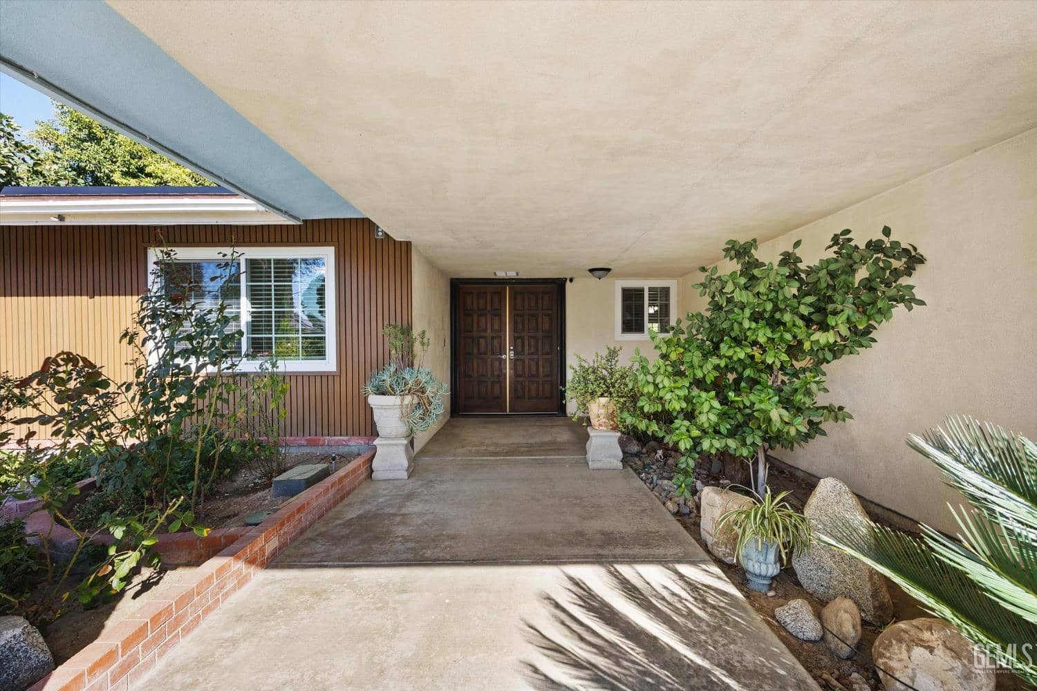 2616 Cheshire Drive — photo 4
