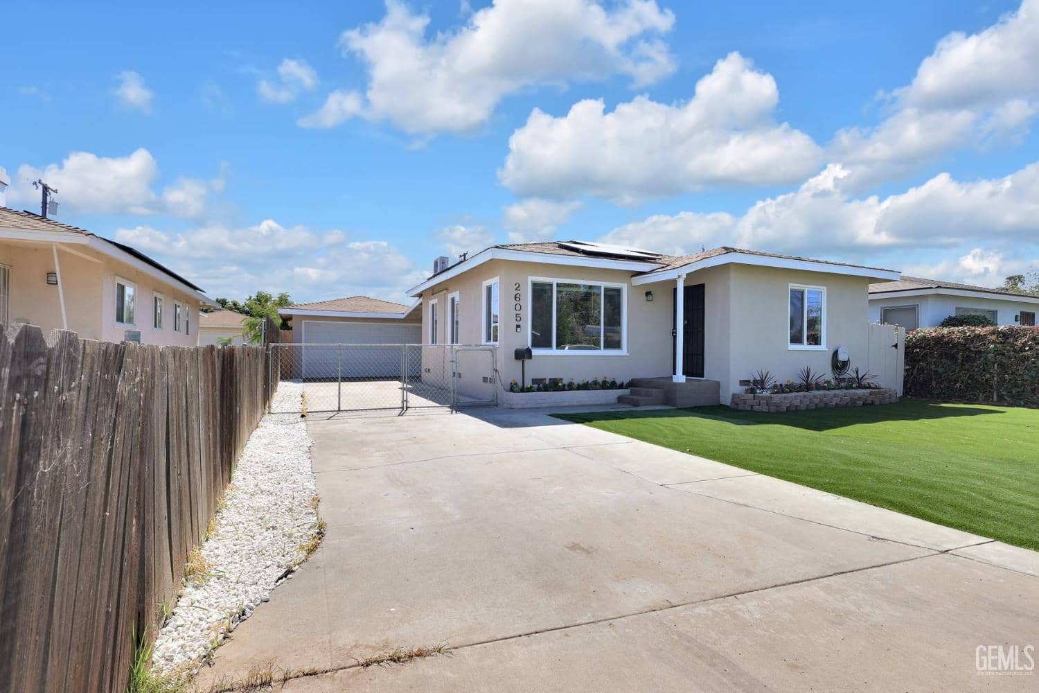 2605 Cleveland Way — photo 3
