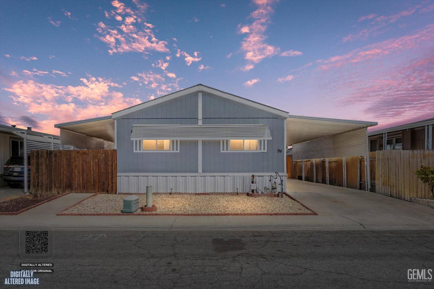 1301 Taft Highway