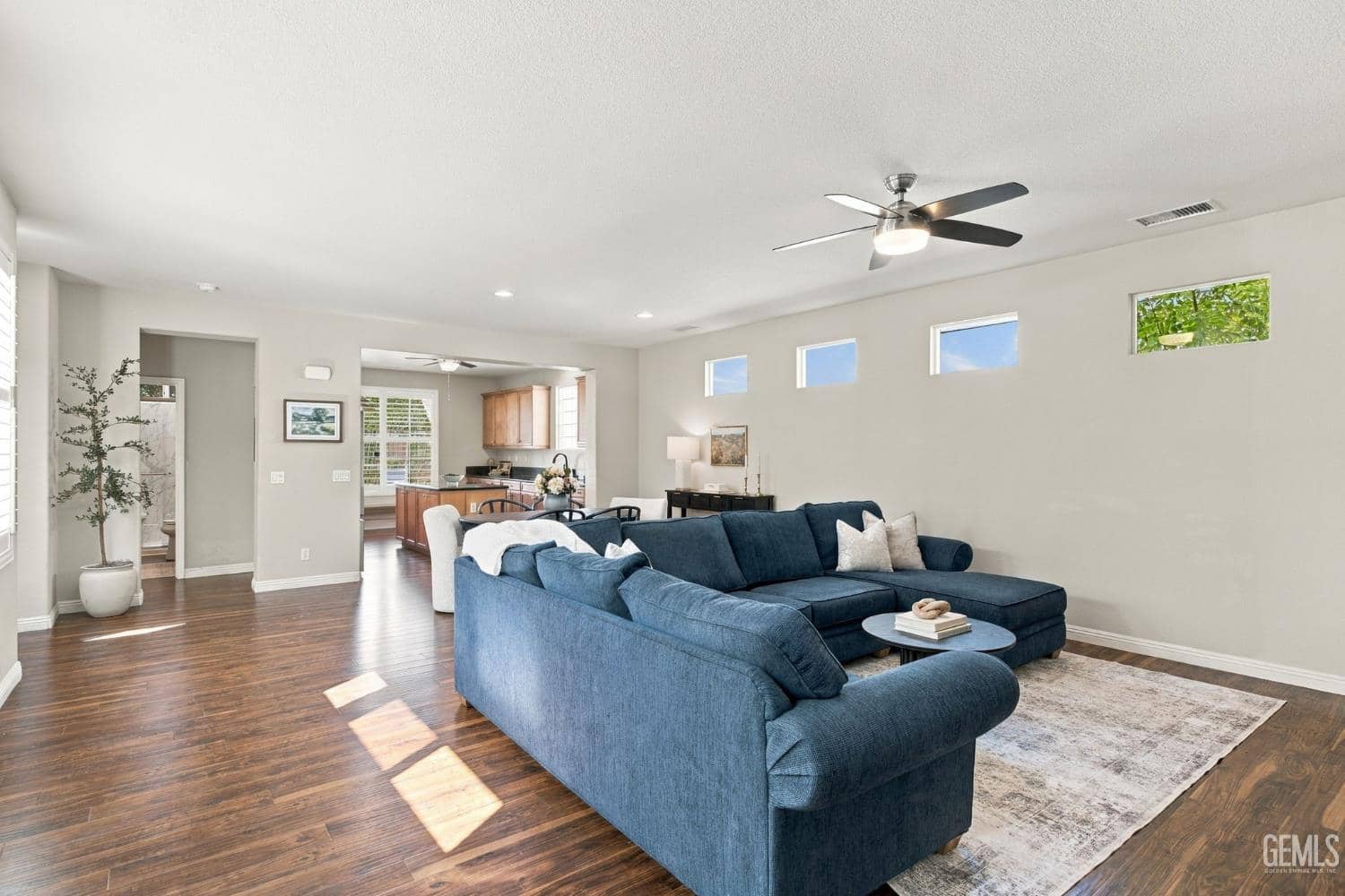 10300 Evora Lane — photo 6