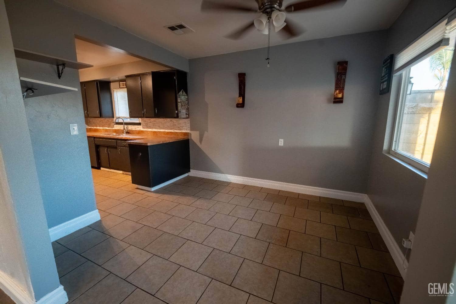 326 Lincoln Avenue — photo 6
