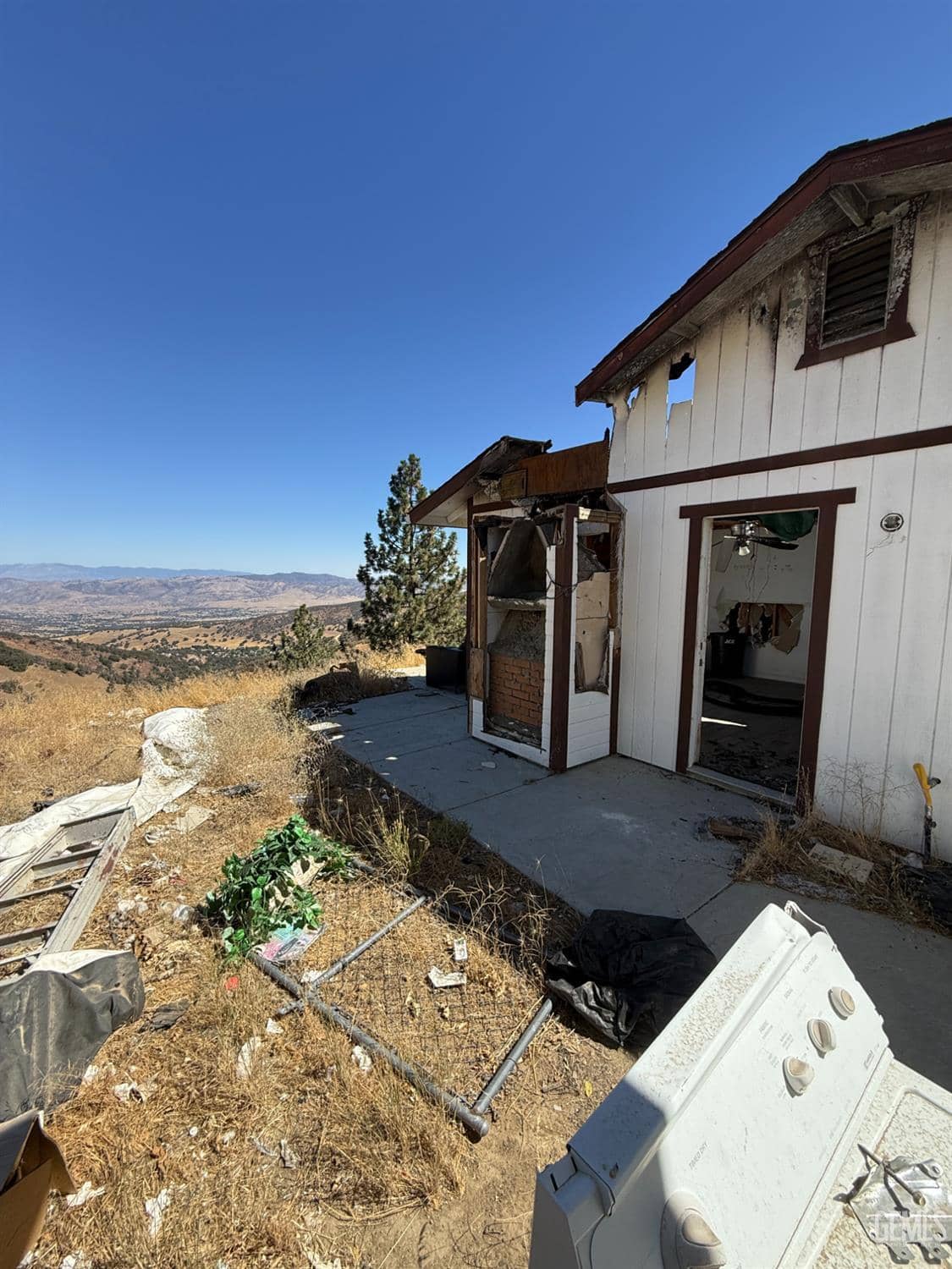 17050 Matterhorn Drive — photo 5