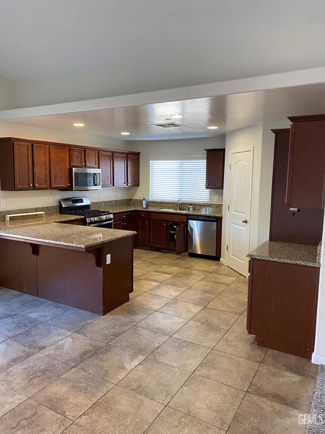 10302 Fenwick Island Drive — photo 2