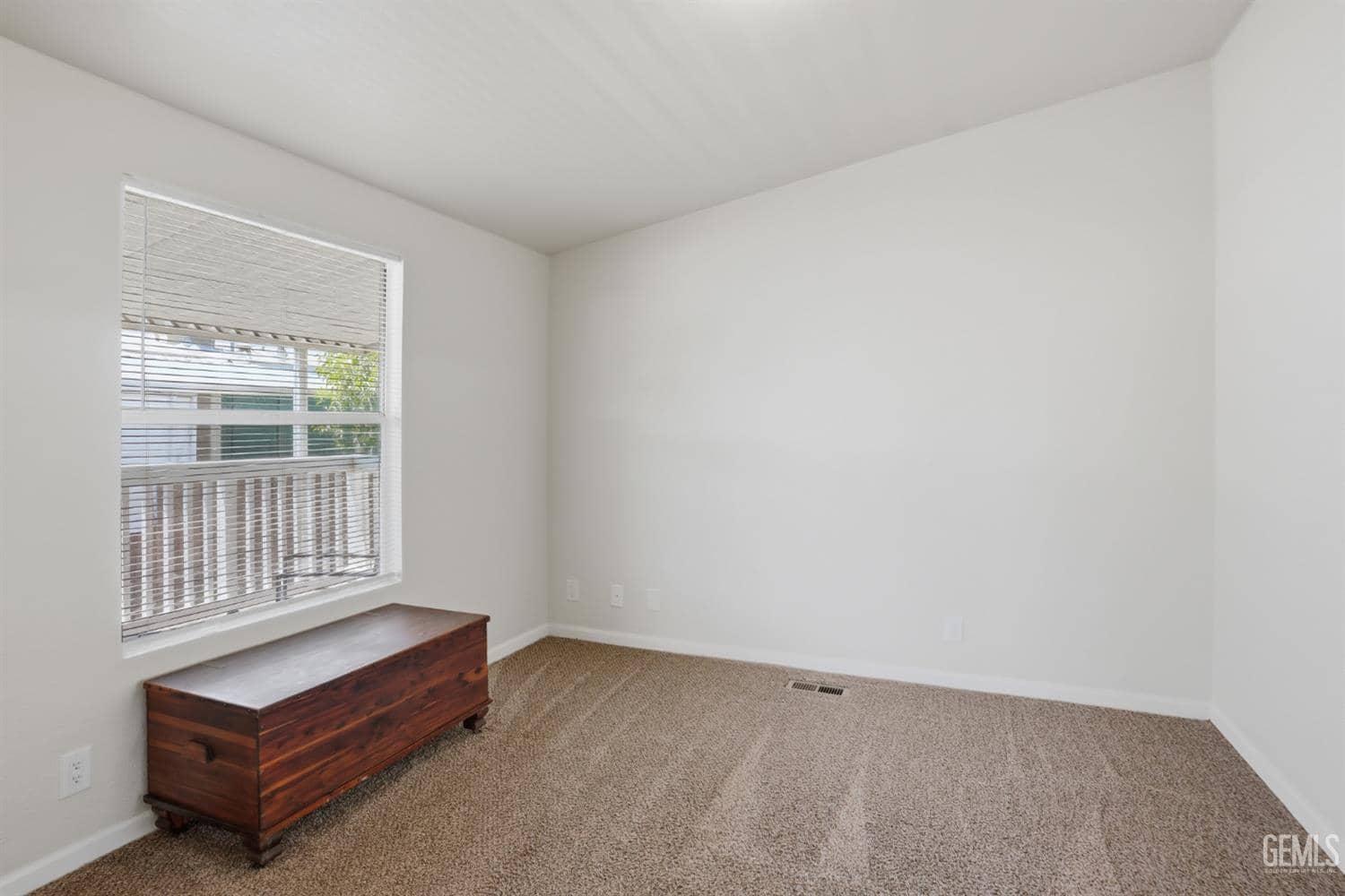 203 Dogwood Lane — photo 6