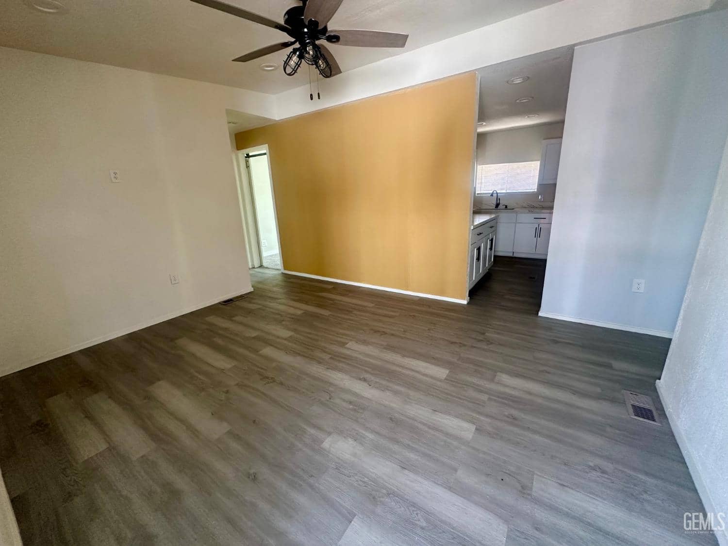 6601 Eucalyptus Drive — photo 5