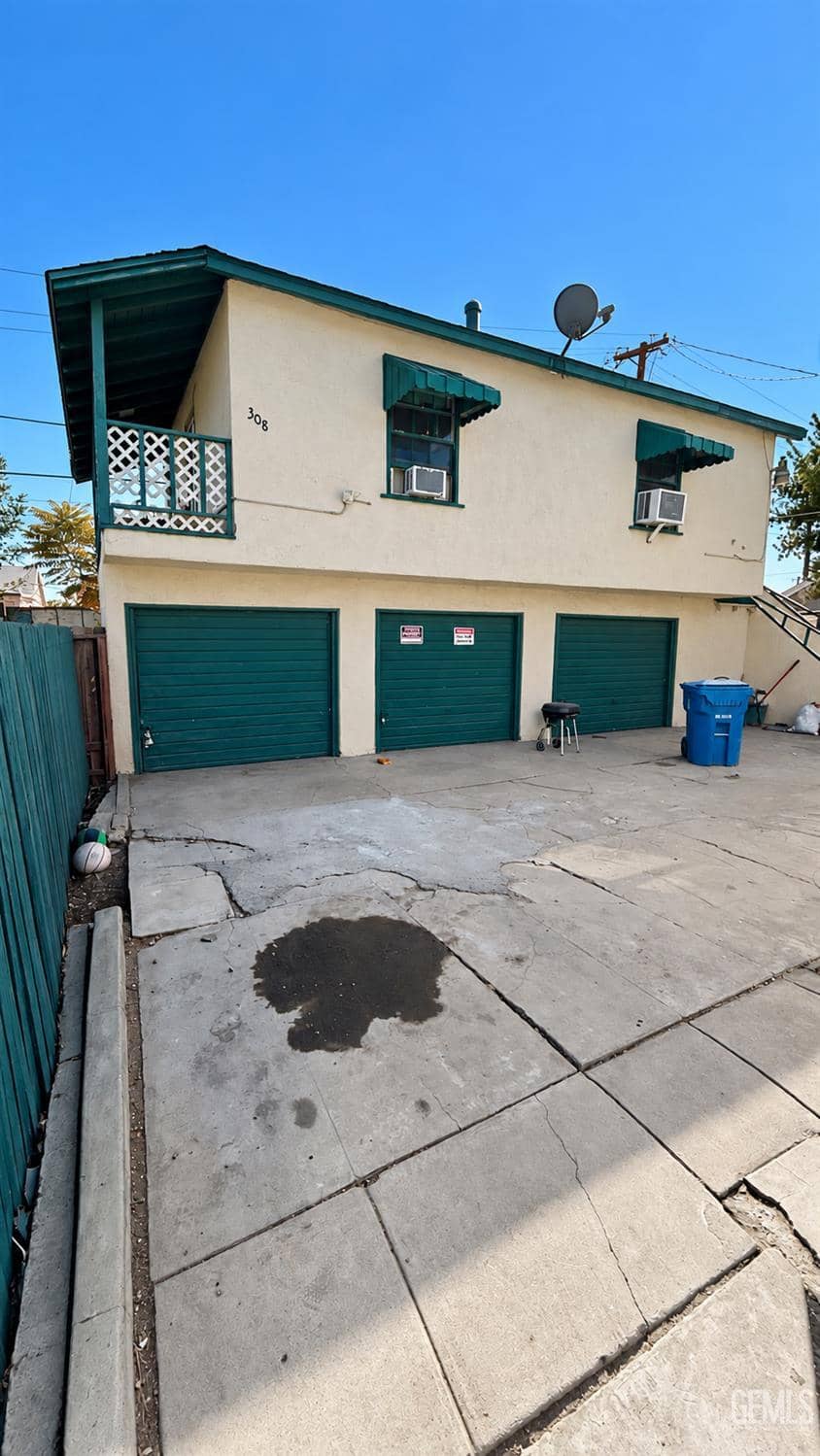 316 S Chester Avenue — photo 4