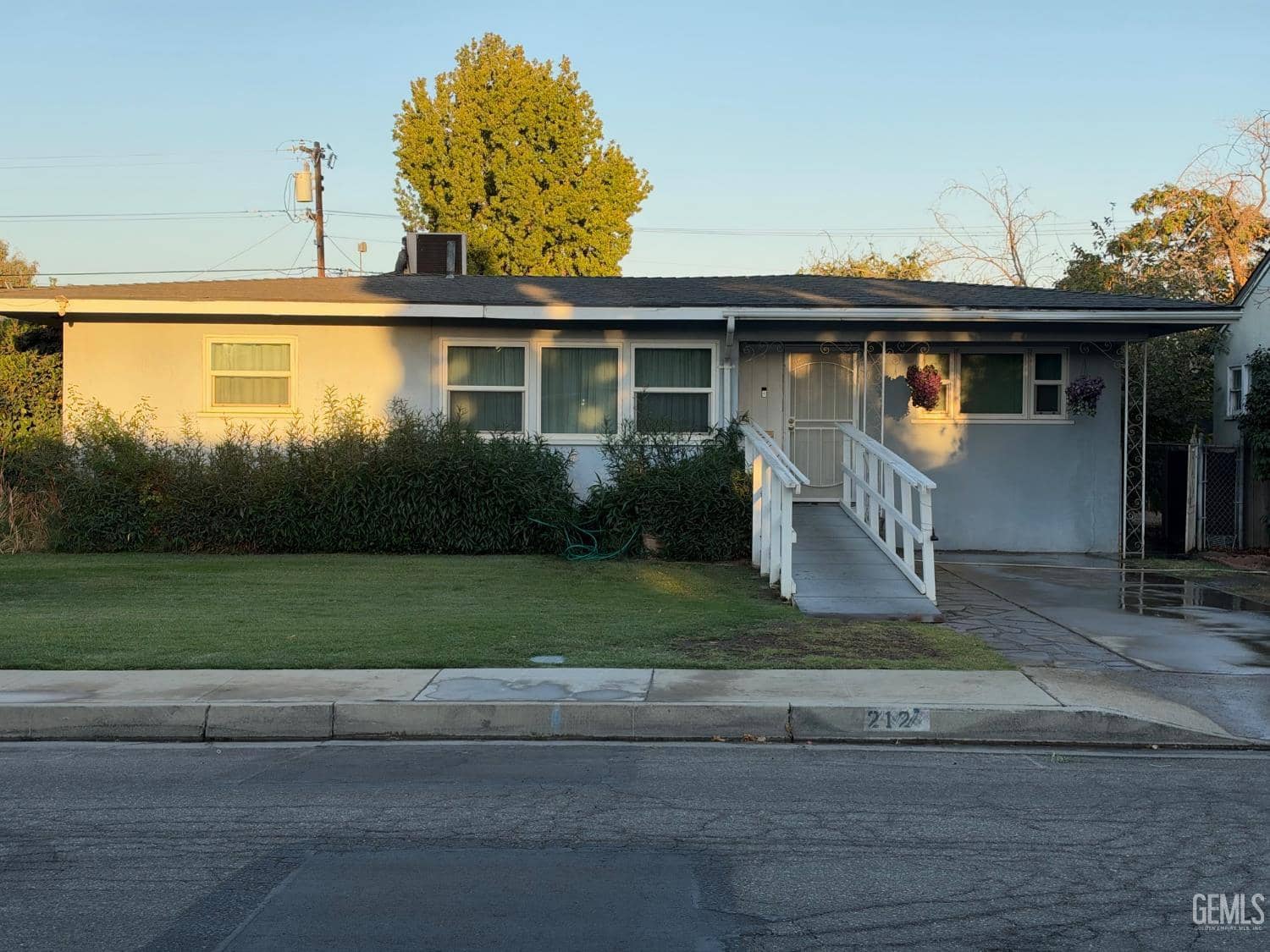 212 Western Drive