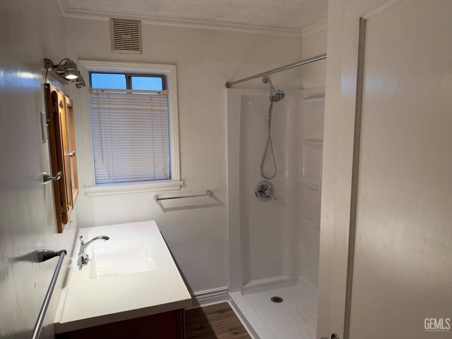 212 Western Drive — photo 6