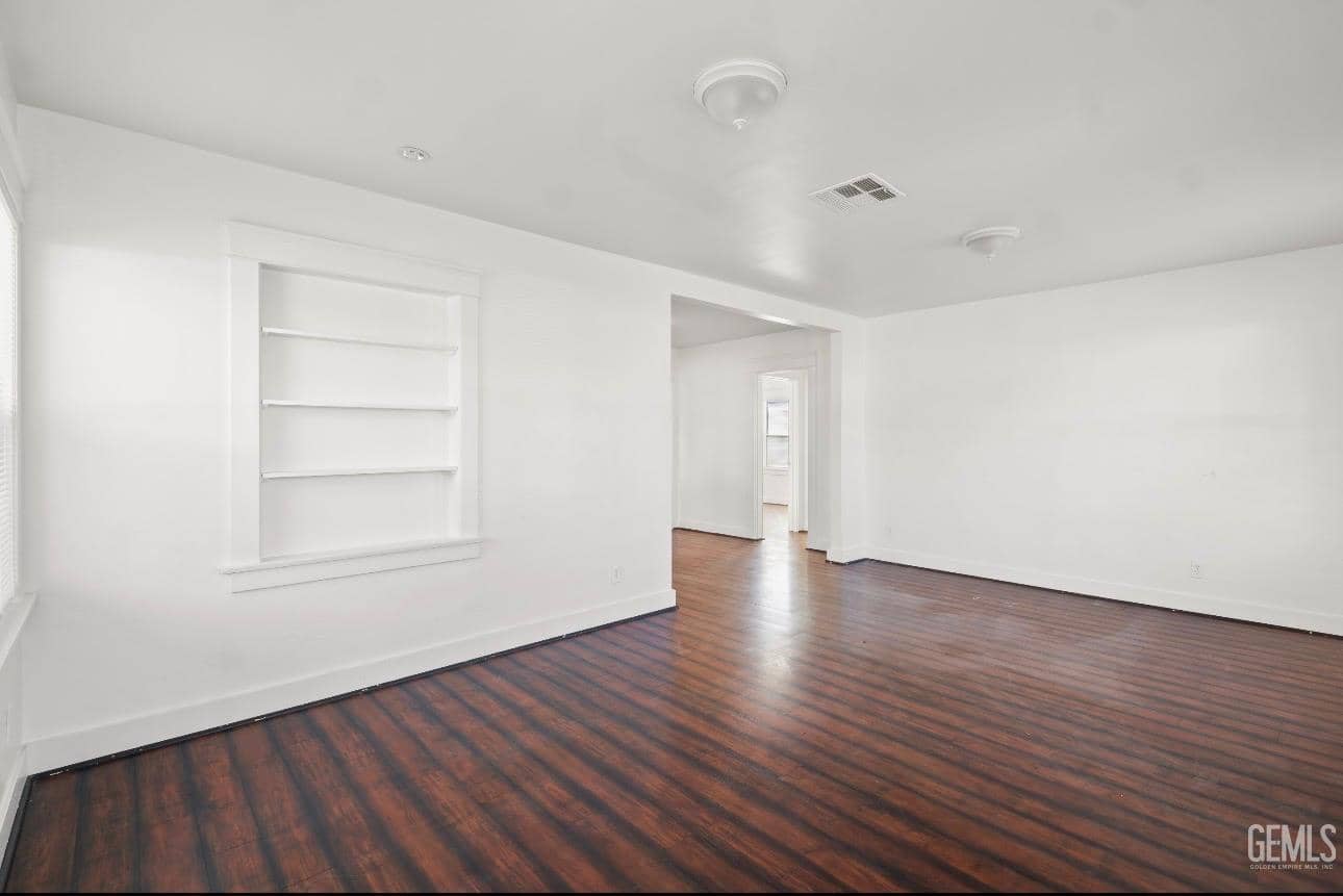 419 Ray Street — photo 2