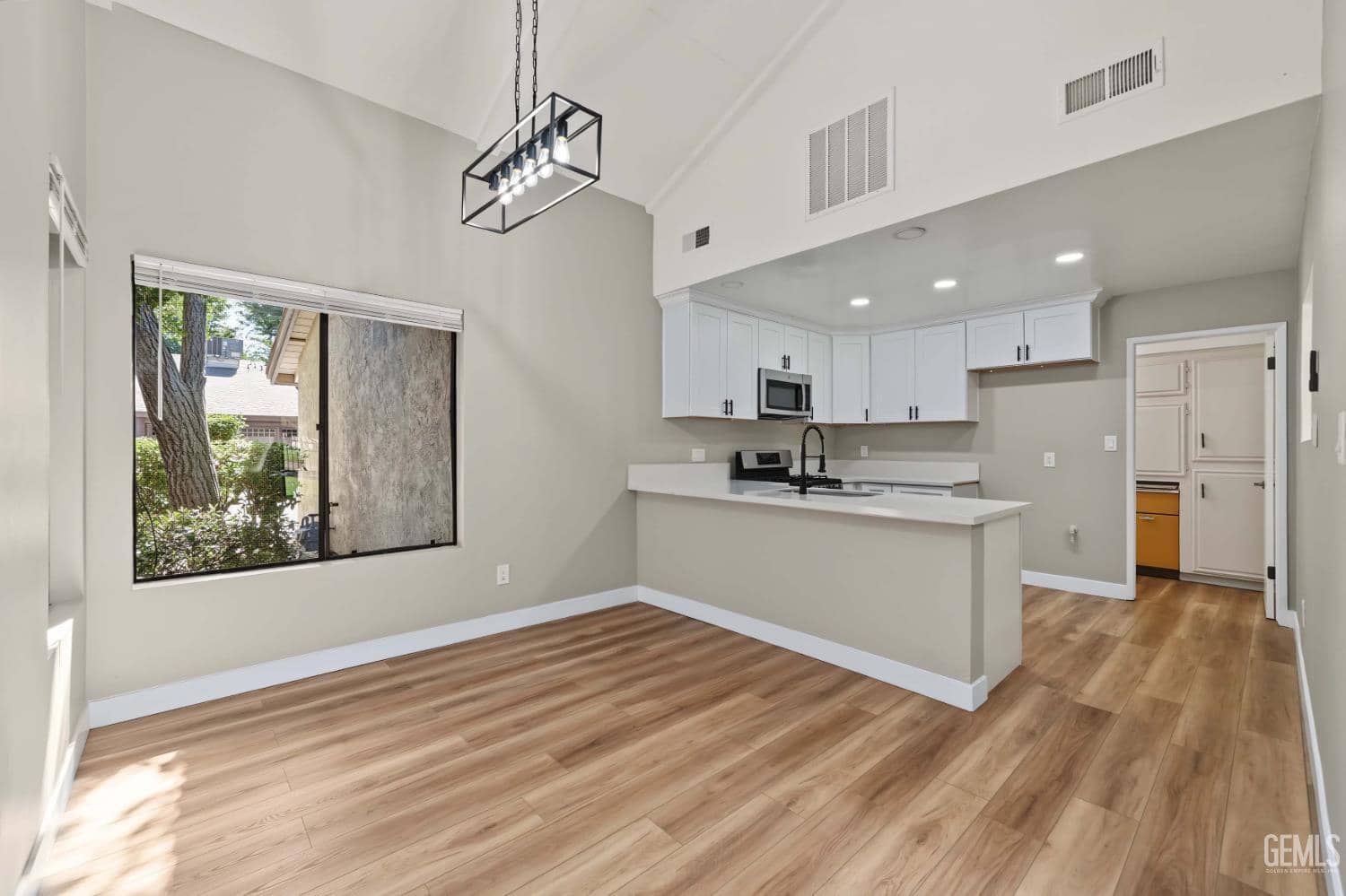 5900 Kirkside Drive — photo 6
