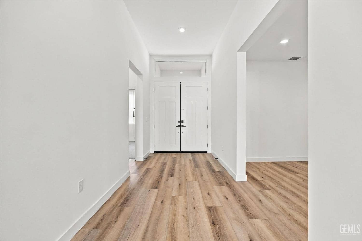 7017 Travata Court — photo 4