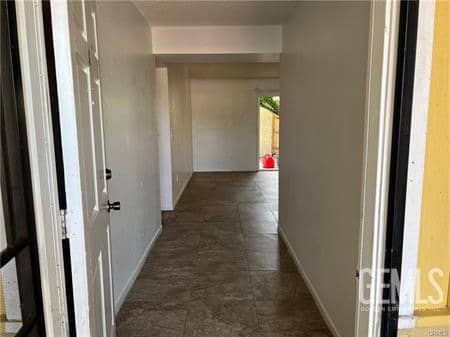 6109 S H Street — photo 4