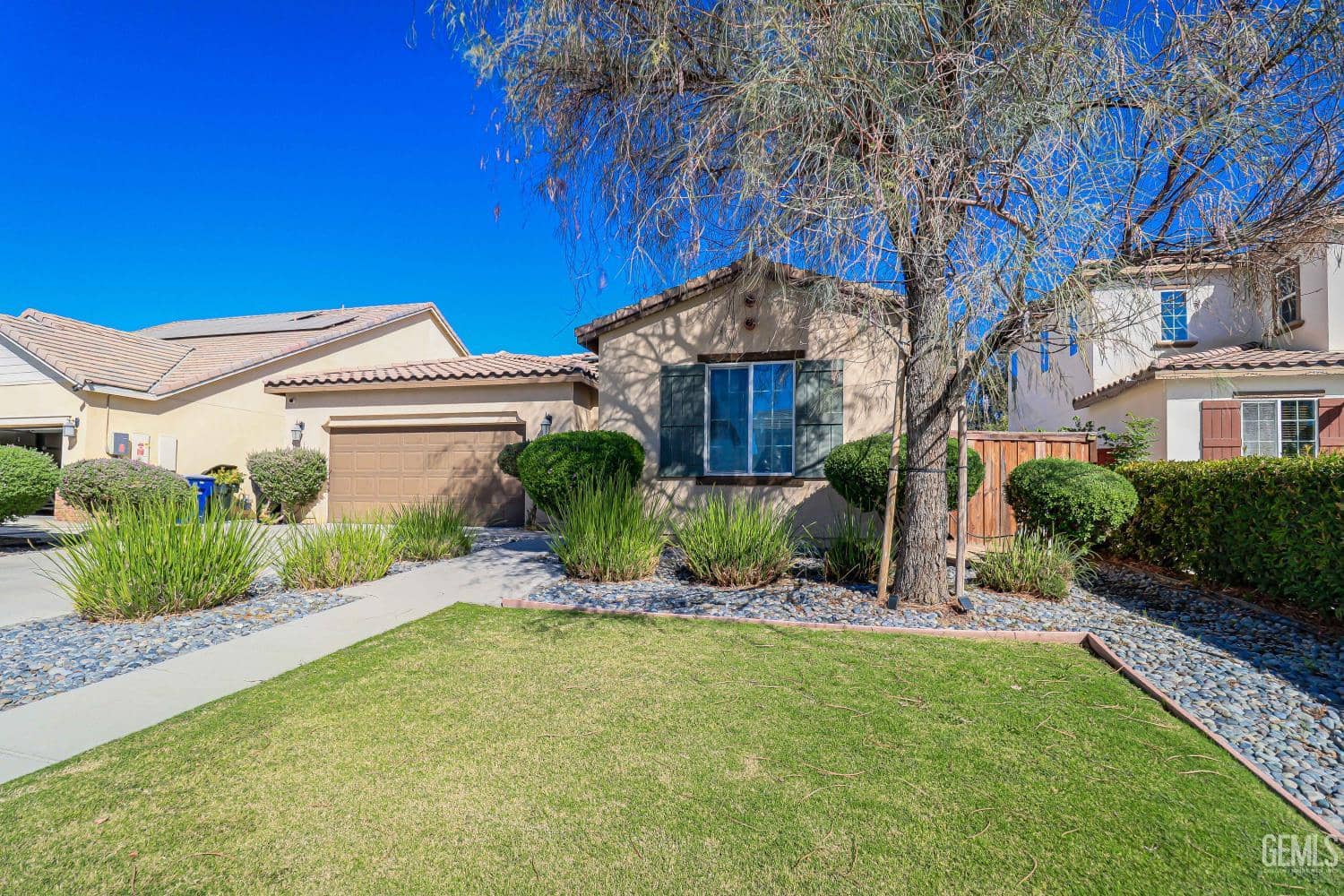 9804 Sentinel Peak Place — photo 3