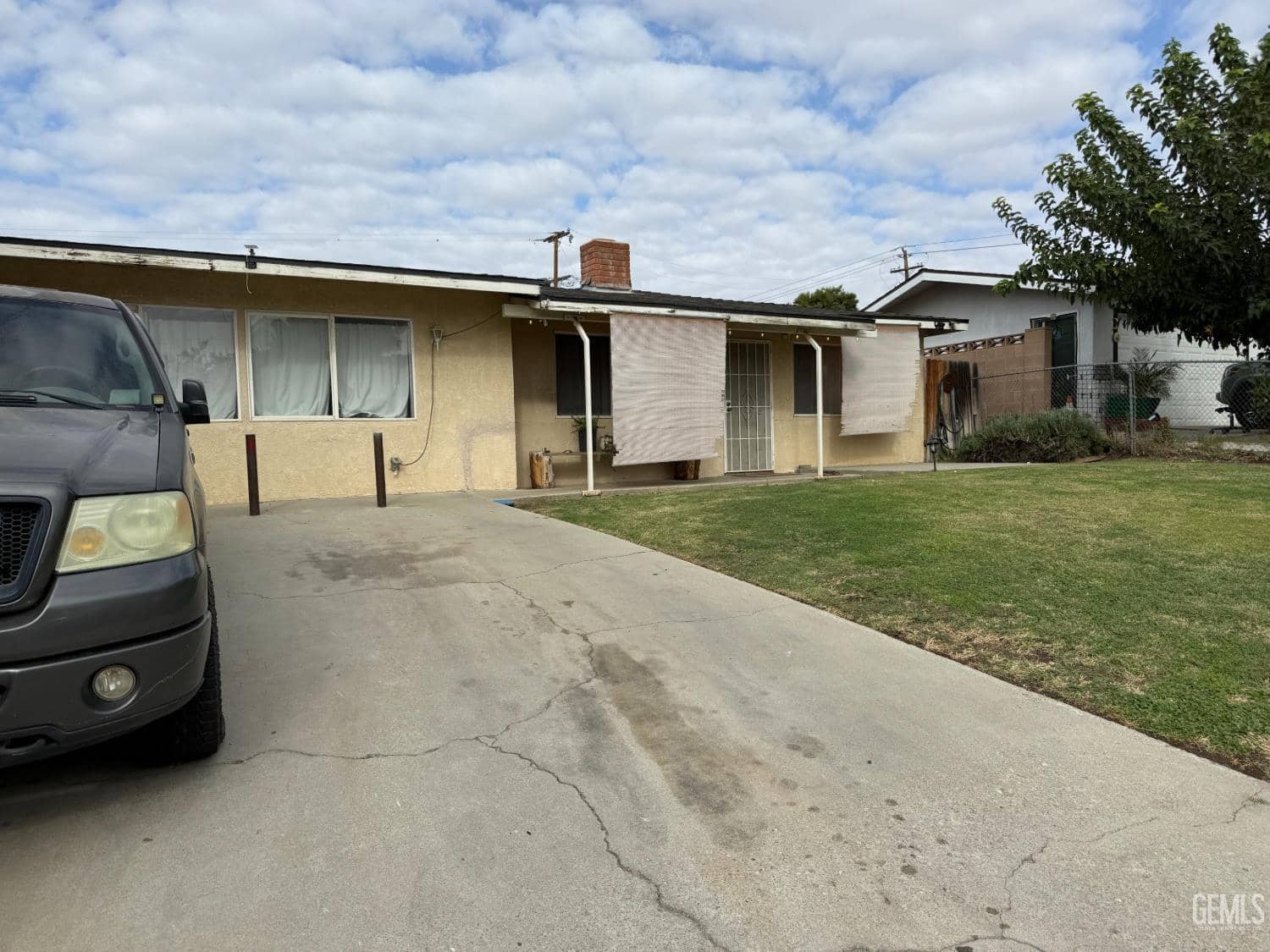 2724 Valencia Drive — photo 2