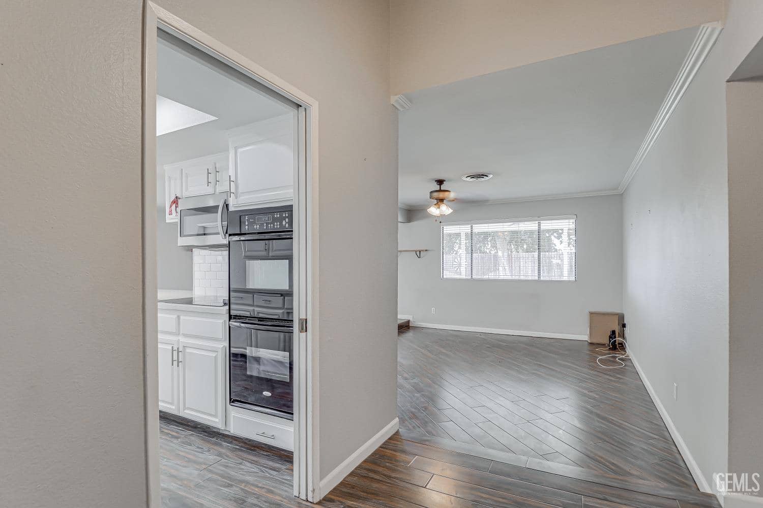 1907 Manning Street — photo 5