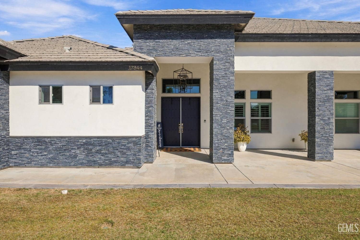 17344 Saddle Mountain Drive — photo 6