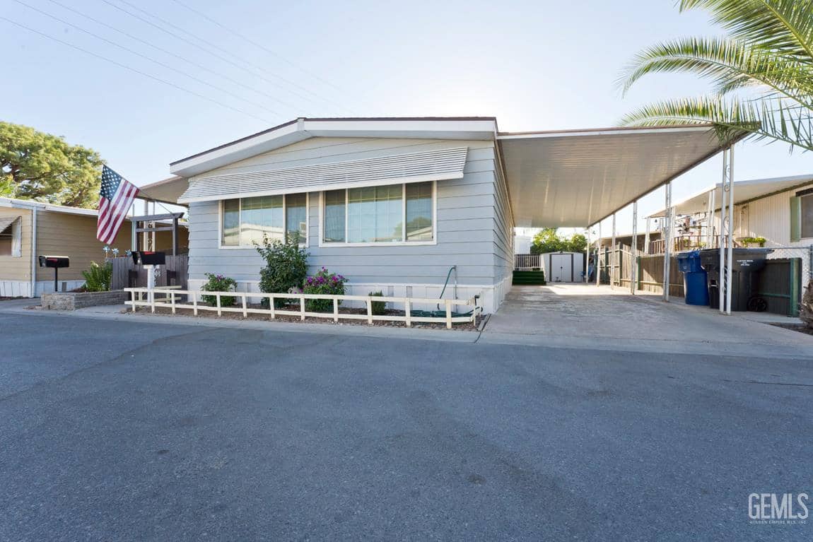 900 James Road