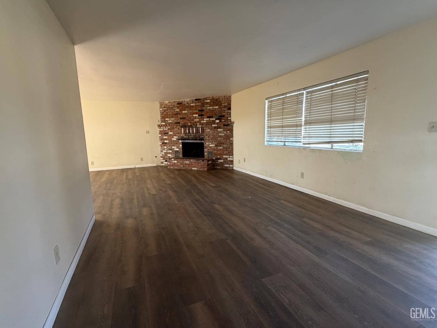 10219 Enger Street — photo 3