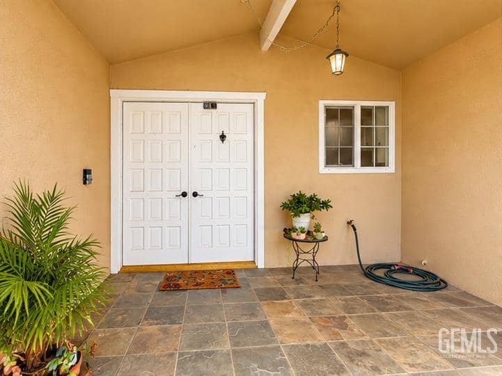 2301 Bladen Street — photo 2