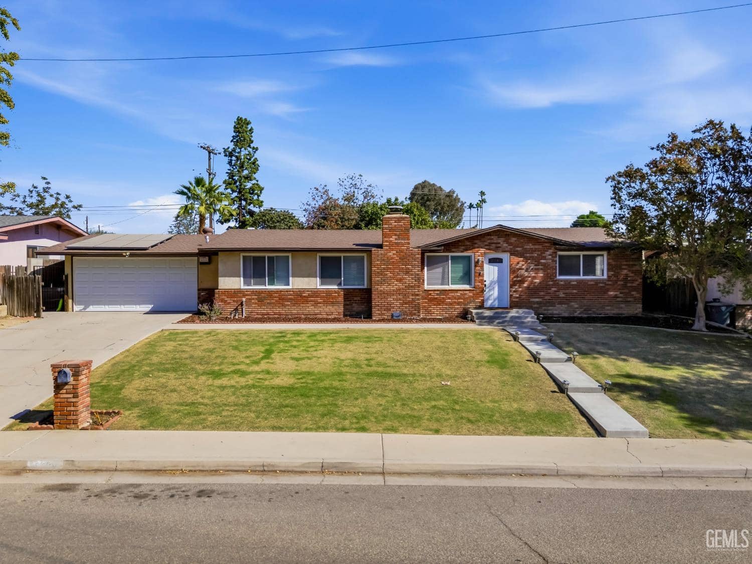 3109 Dwight Street — photo 1