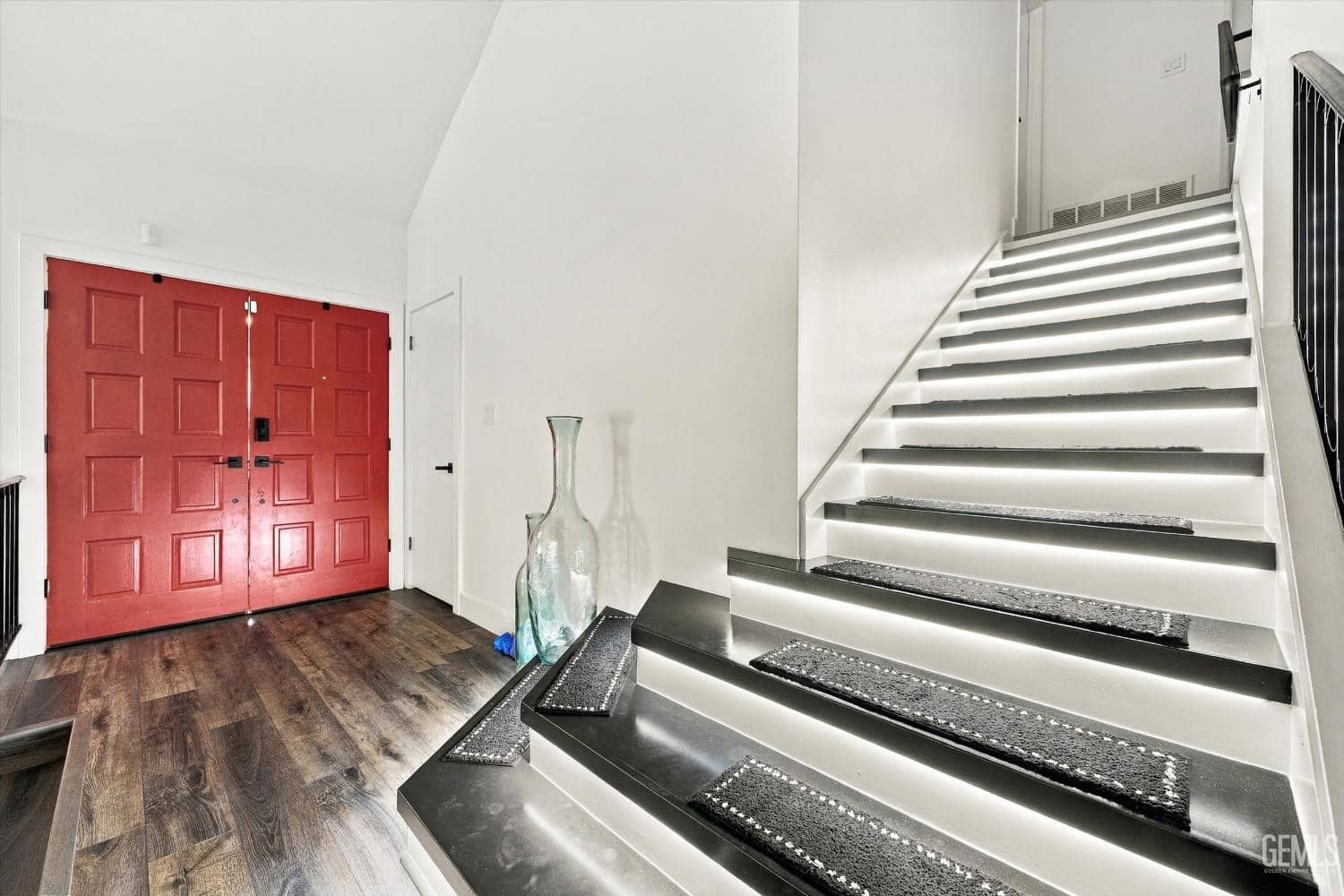 4300 Woodlake Drive — photo 6