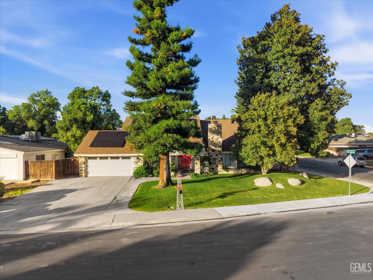 4300 Woodlake Drive — photo 4